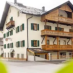 Apartamento Schloegler's Apartmenthaus Neustift im Stubaital