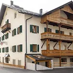 Schloegler's Apartmenthaus * Neustift im Stubaital