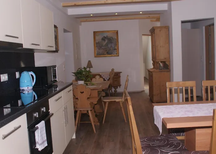 Schloegler's Apartmenthaus 公寓 *