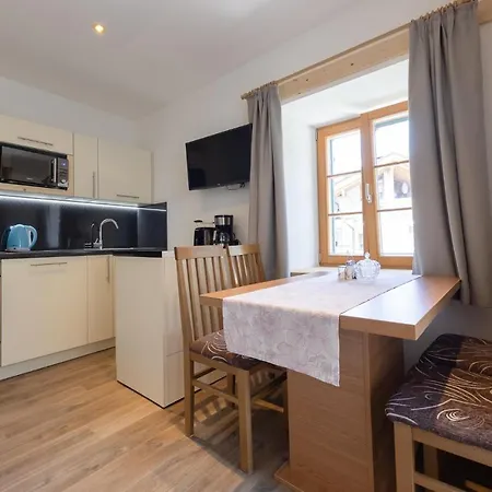 Schlögler`s Apartmenthaus Neustift im Stubaital