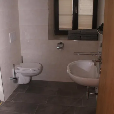 Schlögler`s Apartmenthaus Apartment Neustift im Stubaital